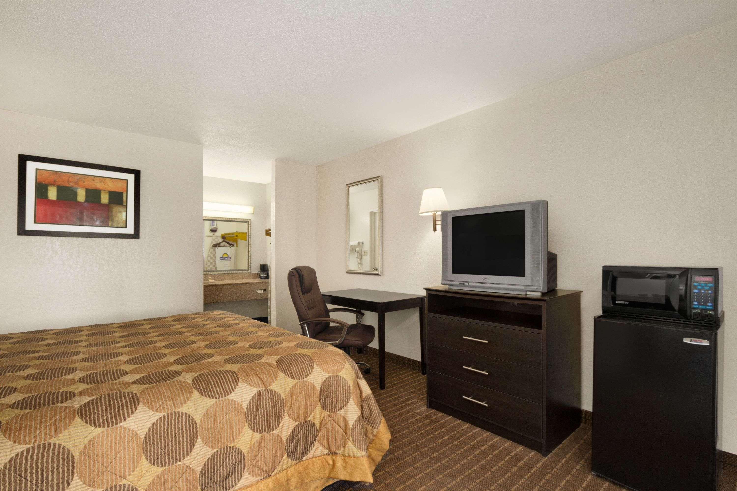 Days Inn By Wyndham Port Royal/Near Parris Island Kültér fotó
